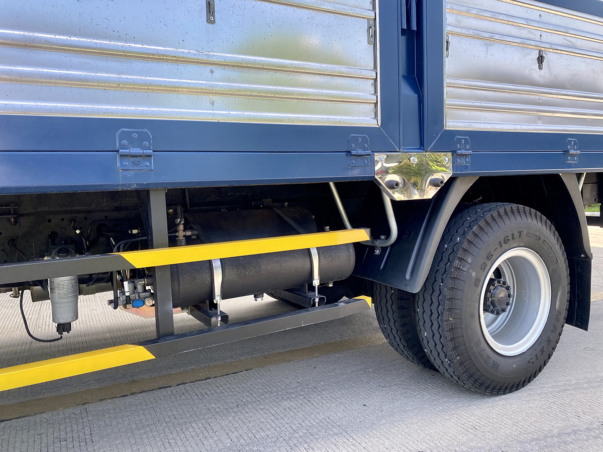 Xe tải Đô Thành IZ650 6.6T 4 Xe tải Đô Thành IZ650 6.6T - Ảnh 4