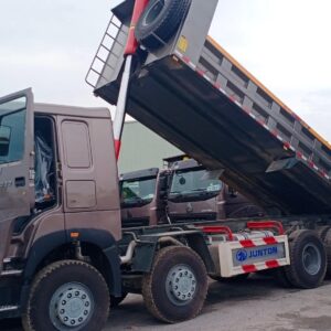 Xe Ben Howo 380 V7G 8x4 thùng vuông 12m3 10 xeben howo 380 8x4 vuong4