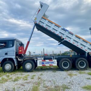 Xe Ben SHACMAN 400HP 8×4 thùng Vuông 12,8m3