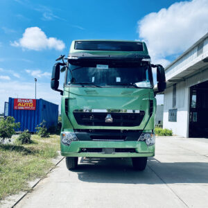 Đầu kéo HOWO 420HP cabin A7