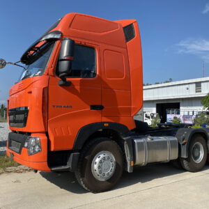 Đầu kéo HOWO SITRAK 440HP cabin T7H