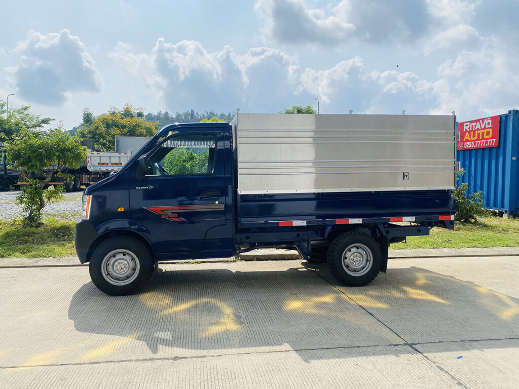 Xe tải SRM K990 THÙNG KHUNG MUI 26 srm k990 km8