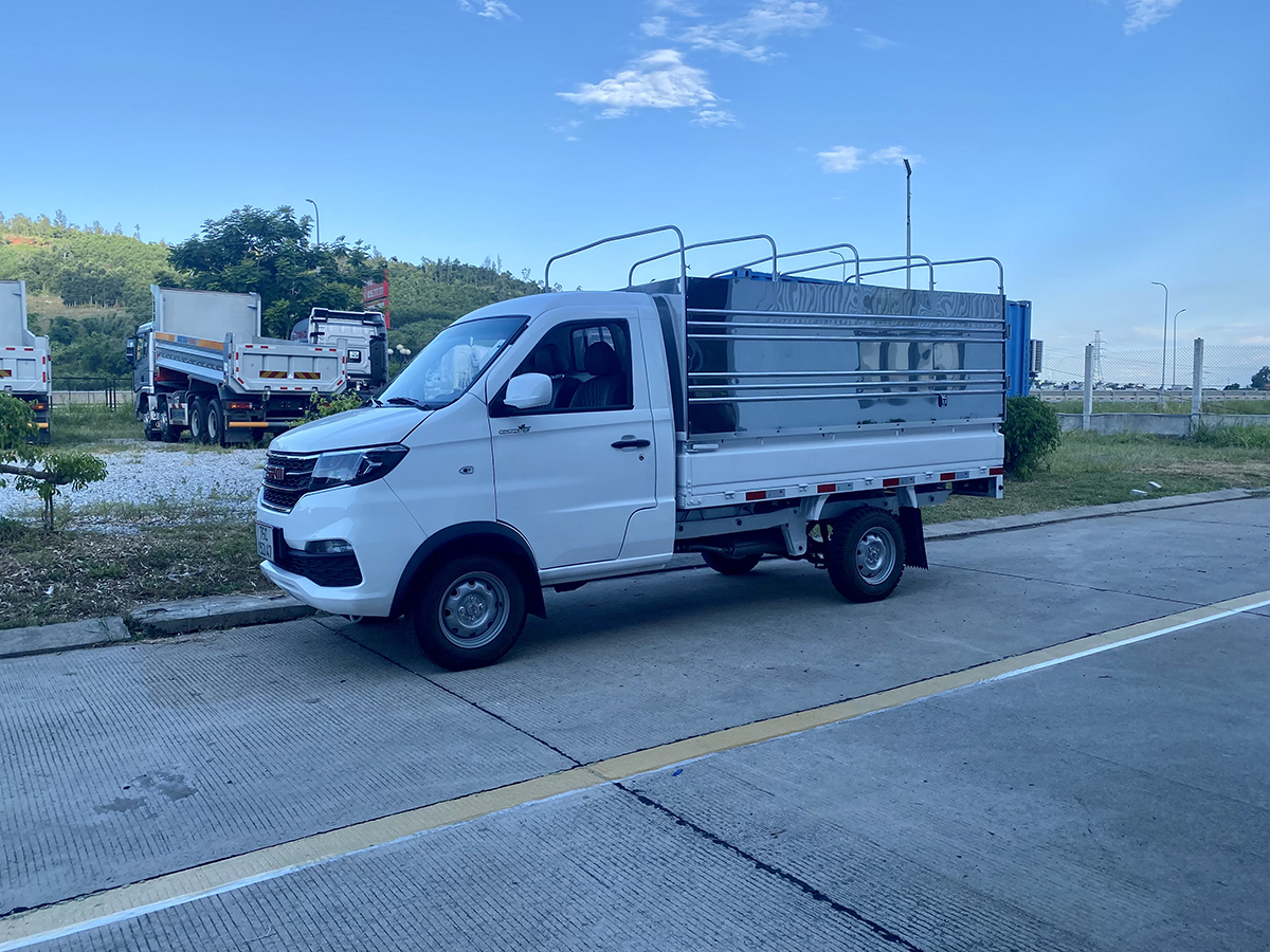 Xe tải SRM T20 THÙNG KHUNG MUI 7 Xe tải SRM T20 THÙNG KHUNG MUI - Ảnh 7