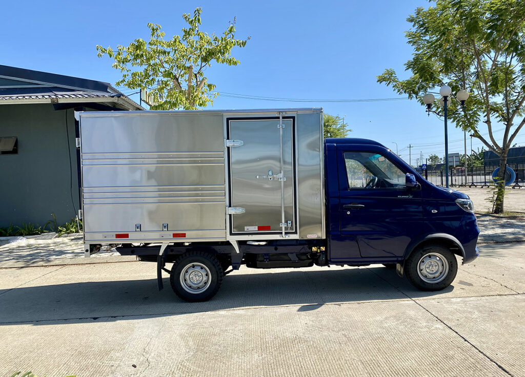 srm t20 thung kin 10