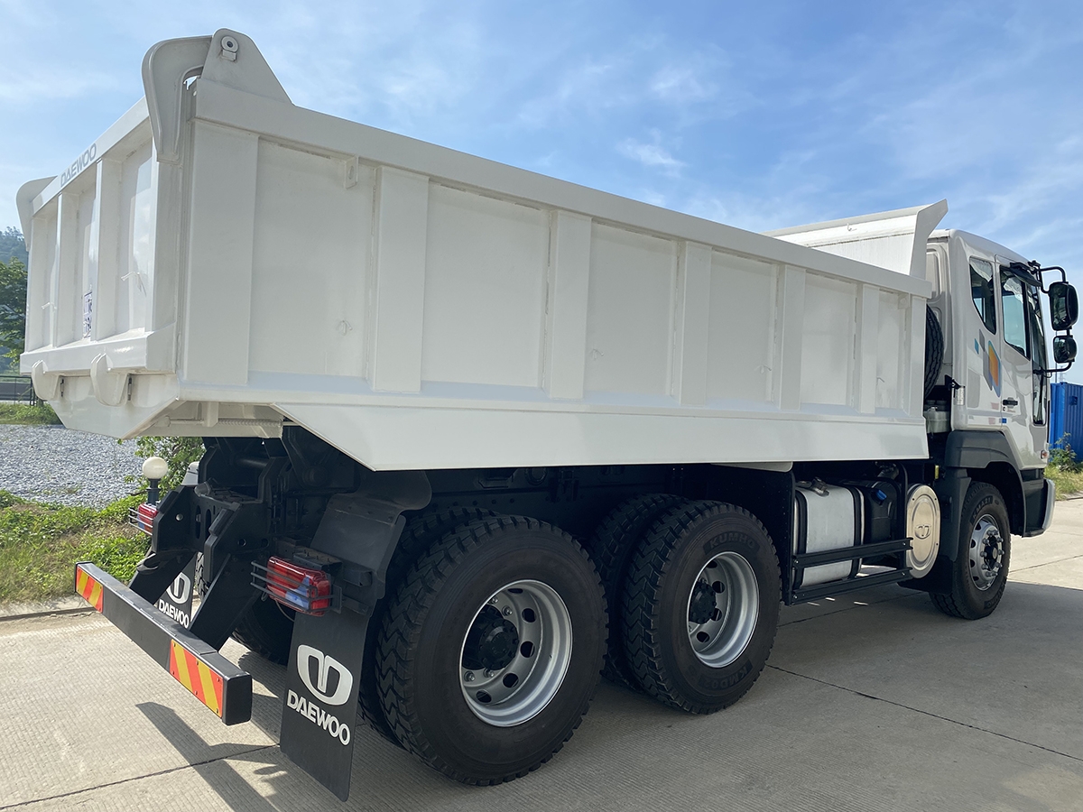 Xe Ben DAEWOO CL4DF 6x4 10m3 5 Xe Ben DAEWOO CL4DF 6x4 10m3 - Ảnh 5