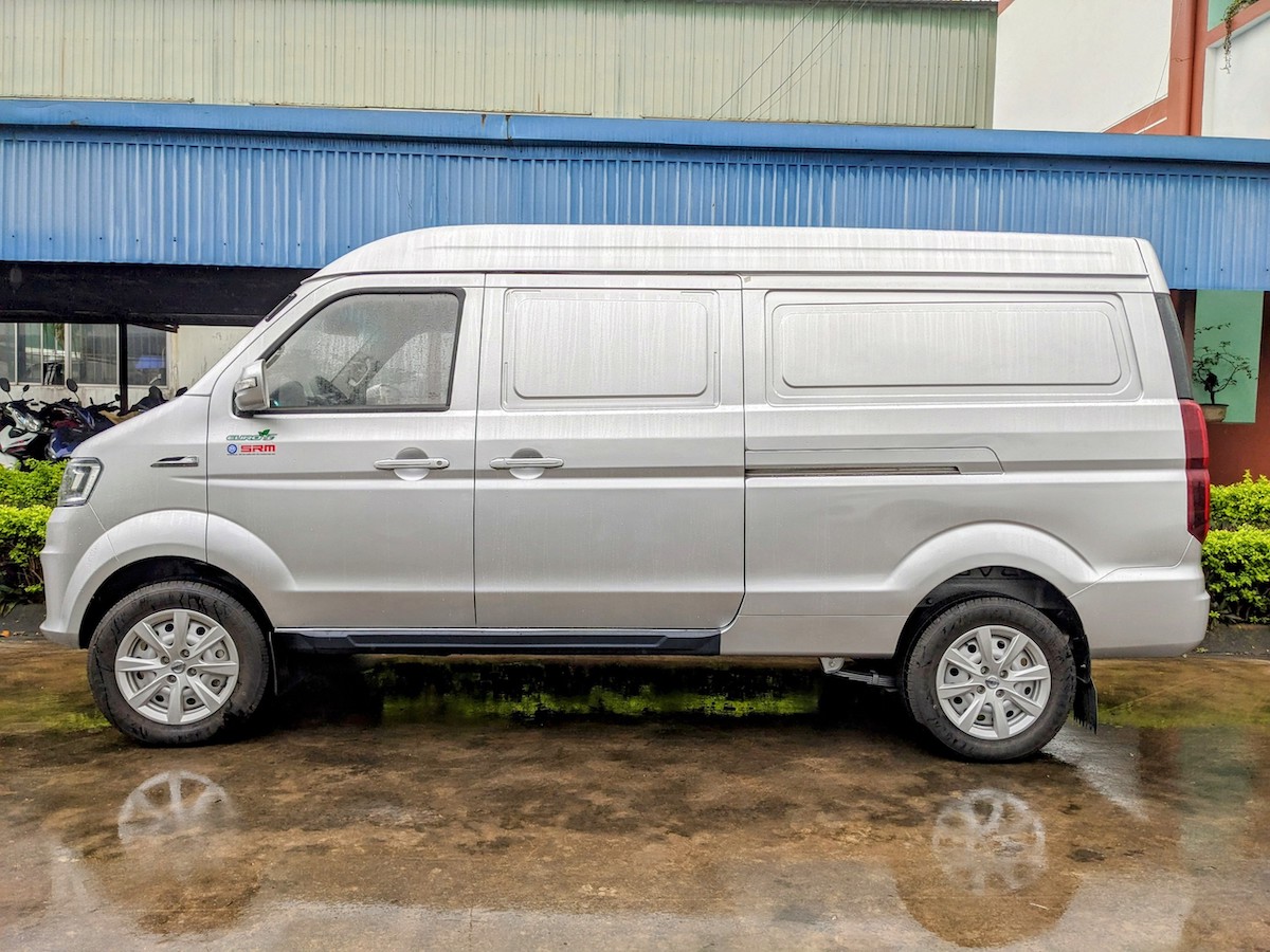 Xe tải VAN SRM 868 V2 3 Xe tải VAN SRM 868 V2
