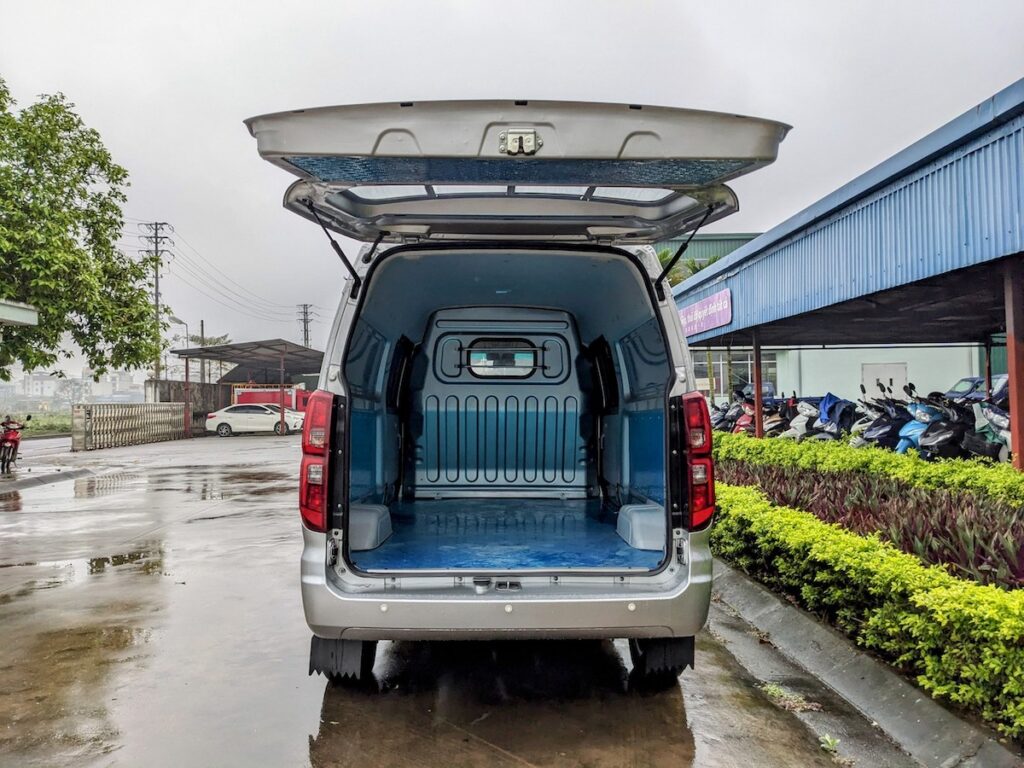 Xe tải VAN SRM 868 V2 19 Xe tải VAN SRM 868 V2