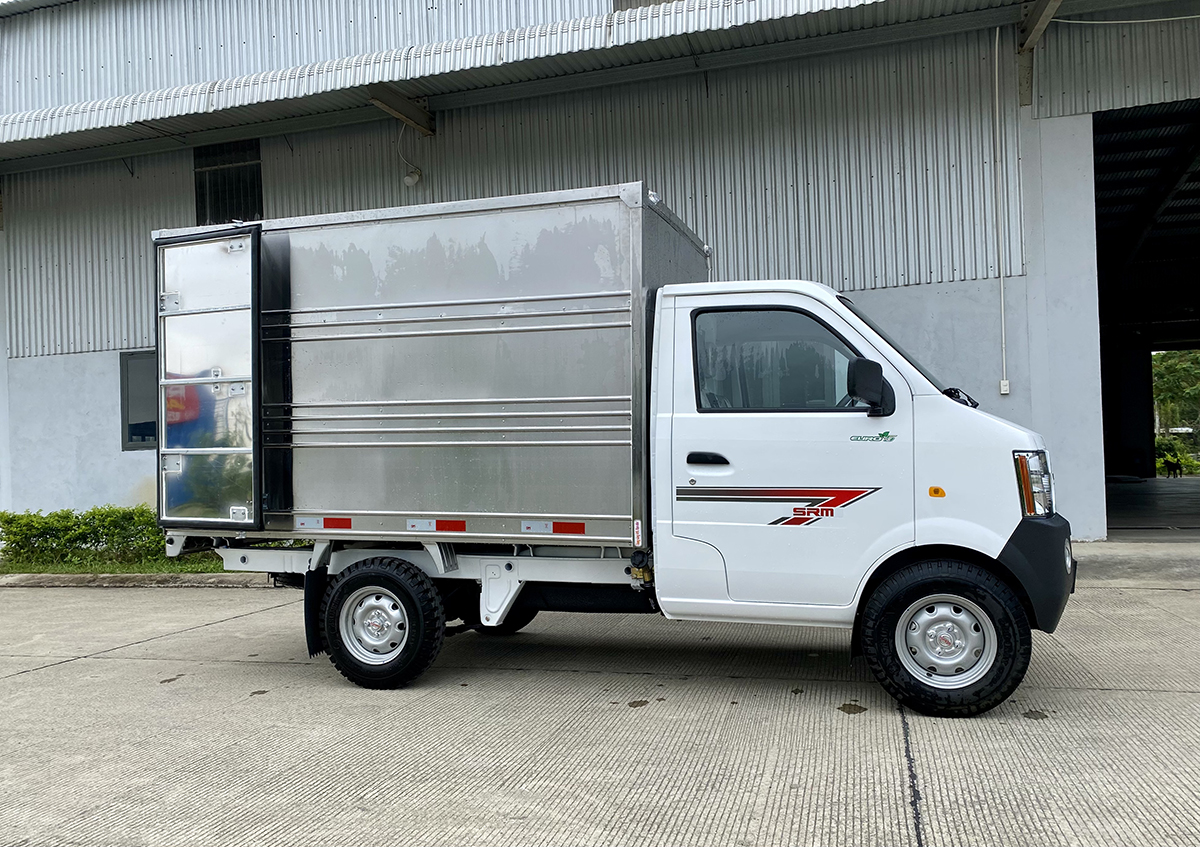 Xe tải SRM K990 THÙNG KÍN 5 Xe tải SRM K990 THÙNG KÍN - Ảnh 5