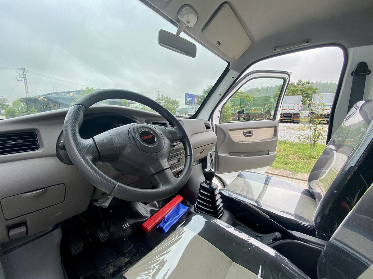 Xe tải SRM K990 THÙNG KÍN 7 Xe tải SRM K990 THÙNG KÍN - Ảnh 7