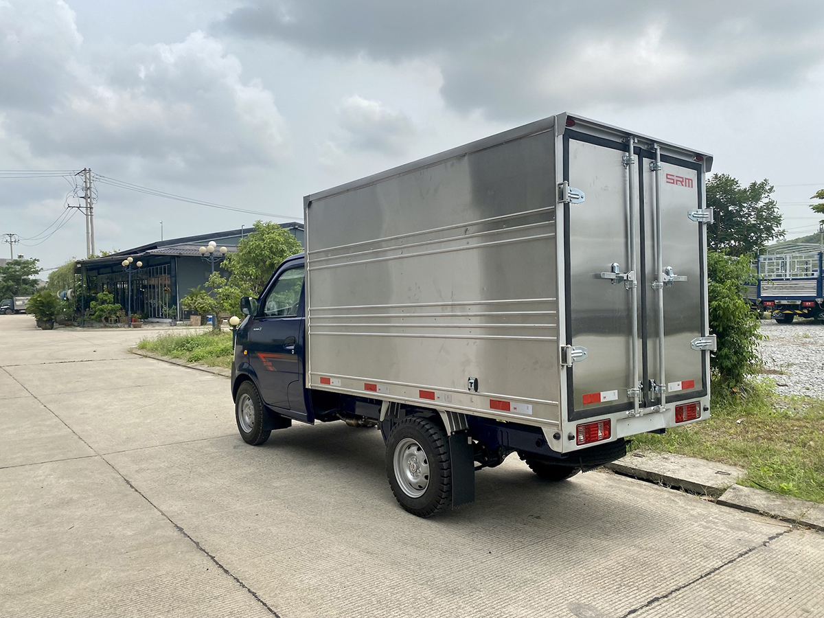 Xe tải SRM K990 THÙNG KÍN 10 Xe tải SRM K990 THÙNG KÍN - Ảnh 10