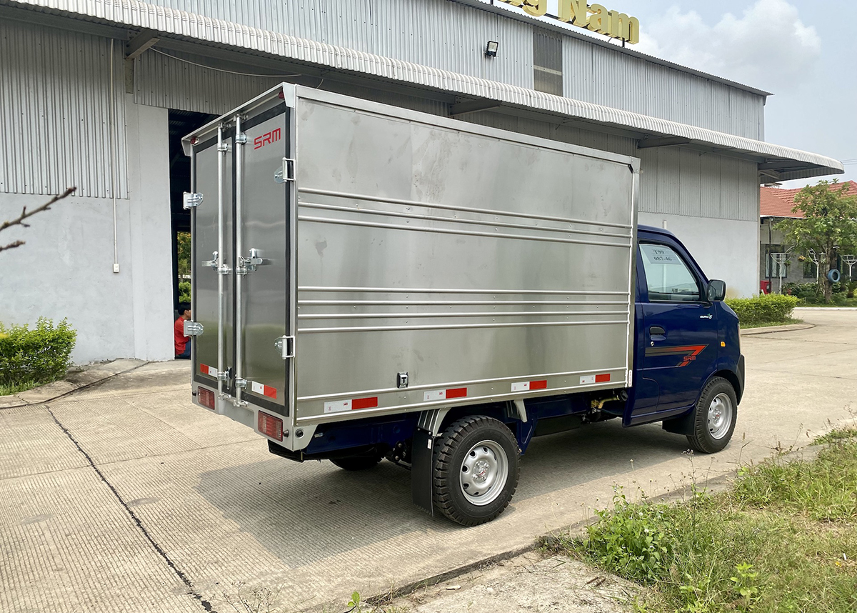 Xe tải SRM K990 THÙNG KÍN 12 Xe tải SRM K990 THÙNG KÍN - Ảnh 12