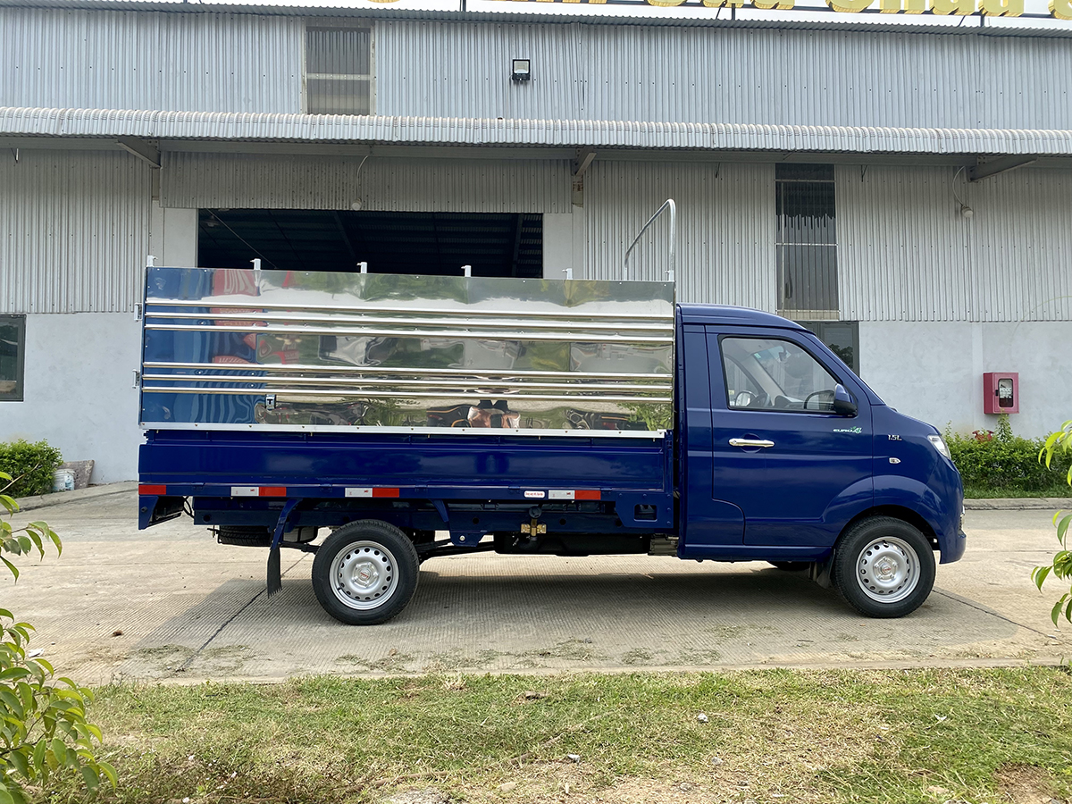 Xe tải SRM T30 THÙNG KHUNG MUI 9 Xe tải SRM T30 THÙNG KHUNG MUI - Ảnh 9