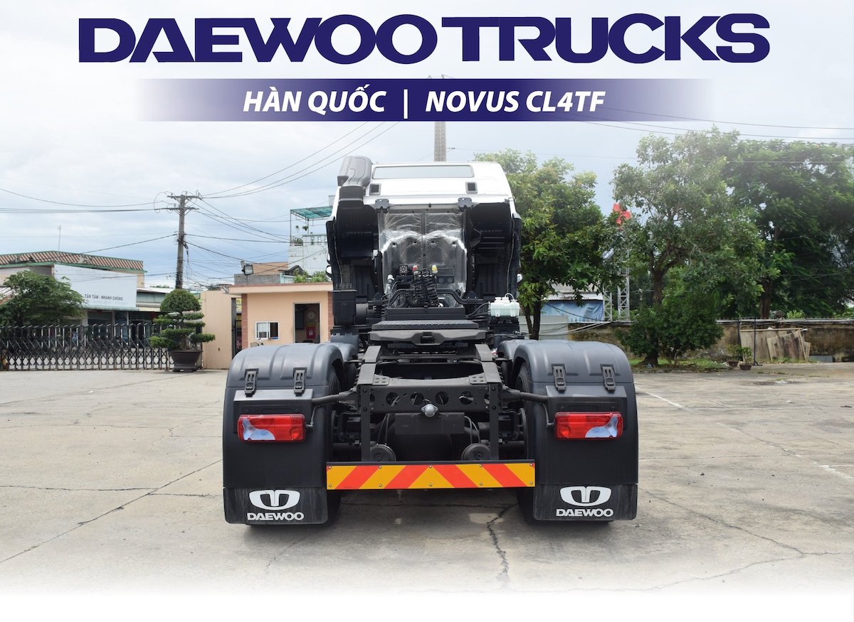 Xe Đầu Kéo DAEWOO NOUVUS CL4TF 9 Xe Đầu Kéo DAEWOO CL4TF