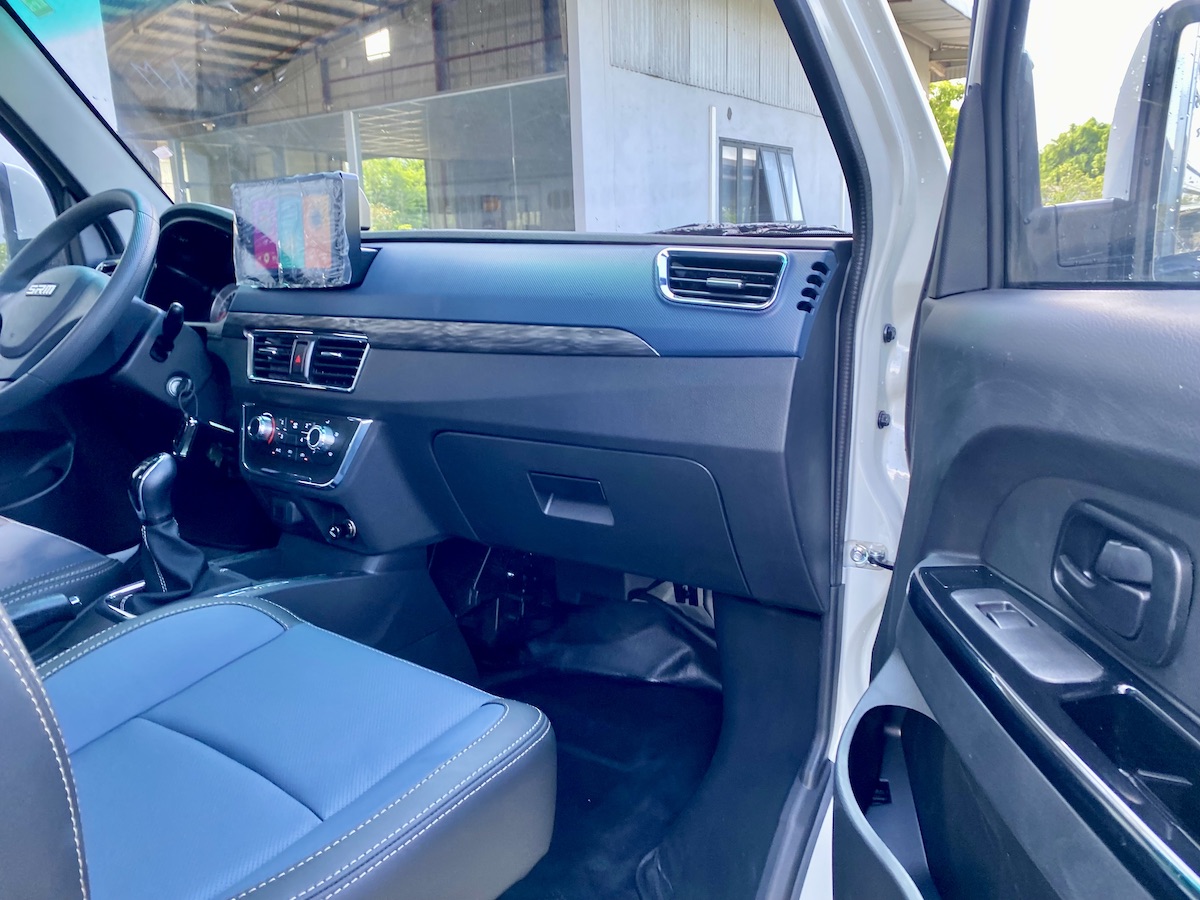 Xe tải SRM T50 THÙNG KHUNG MUI 10 Xe tải SRM T50 THÙNG KHUNG MUI