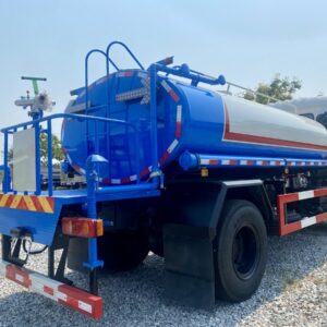 Xe bồn tưới nước rửa đường 9 khối DONGFENG nhập khẩu 2024