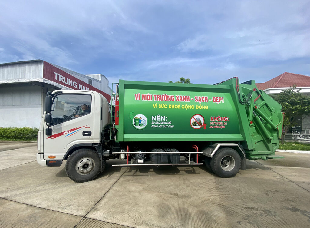 Xe cuốn ép rác 10 khối JAC (N650) 20 Xe cuốn ép rác 10 khối JAC (N650)