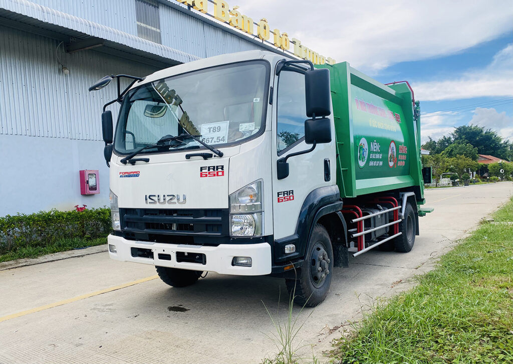 Xe cuốn ép rác 9 khối ISUZU (FRR90HE4A)